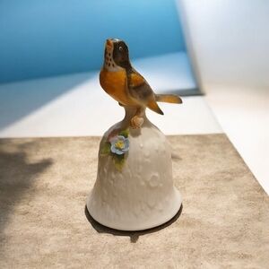 Mauri Masterpiece Robin Bell